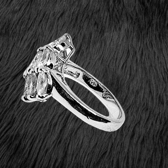 .Triple Row of Brilliant Cut CZ Stones Sterling Silver Ring - Picture 6 of 7